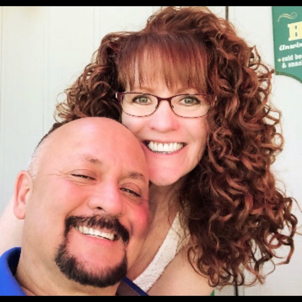 Meet your Posher, Debi